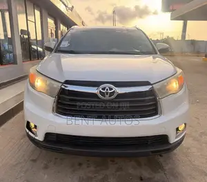 Toyota Highlander Limited V6 4x4 (3.5L 6cyl 6A) 2016 White
