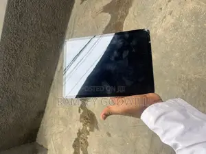 Apple iPad Pro 11 (2020) 128 GB Gray