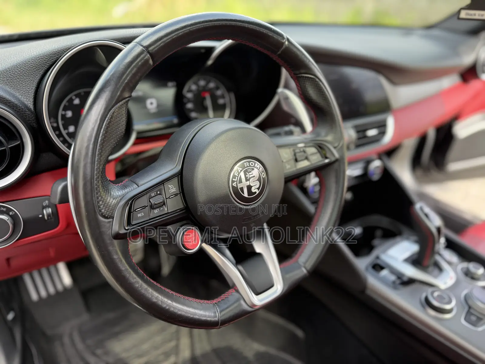 Alfa Romeo Giulia 2021 Black
