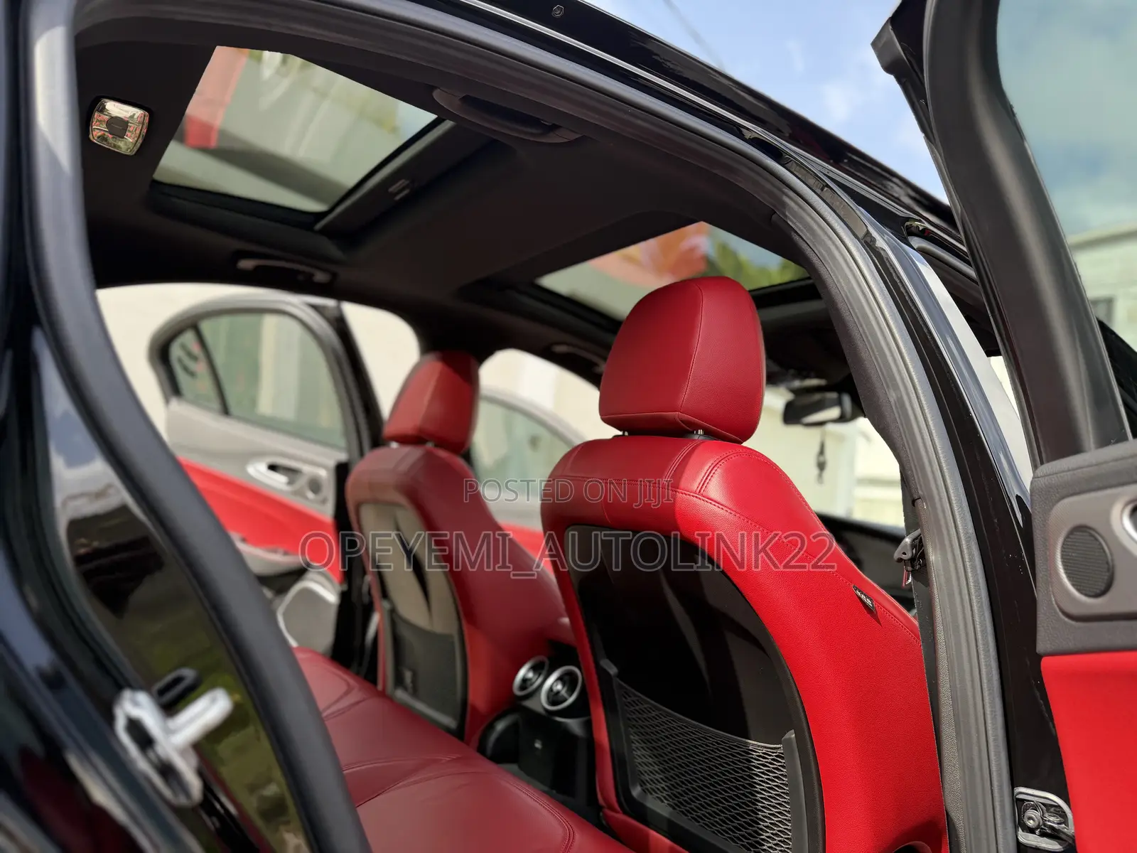 Alfa Romeo Giulia 2021 Black