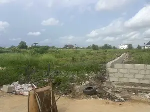 600sqm Land (Two Plot Is Available)