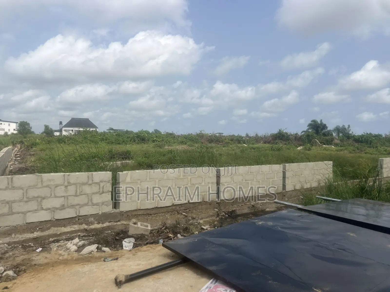 600sqm Land (Two Plot Is Available)