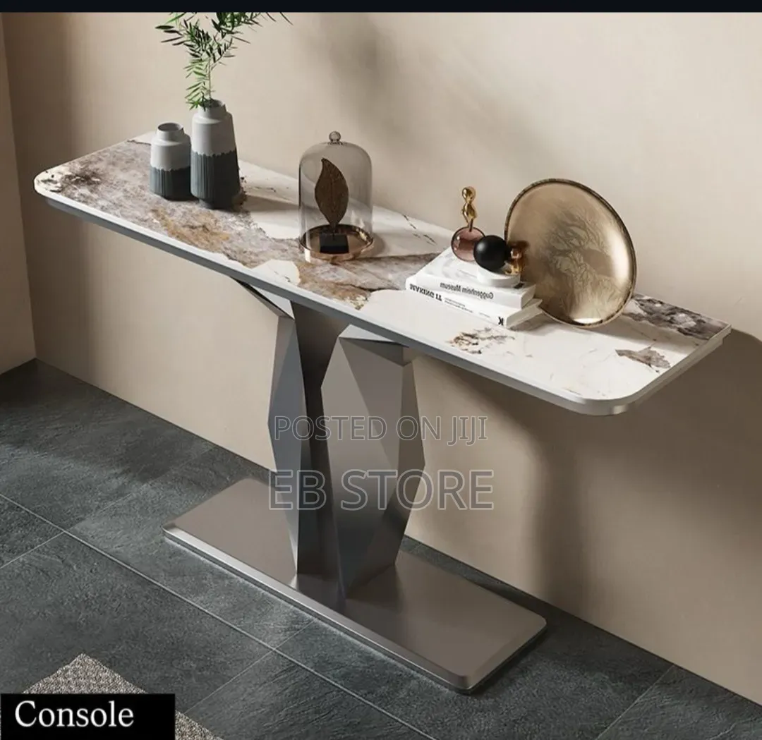Luxury Modern Console Table With Elegant Finish