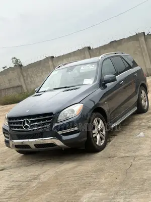 Mercedes-Benz M Class ML 350 4Matic 2012 Gray