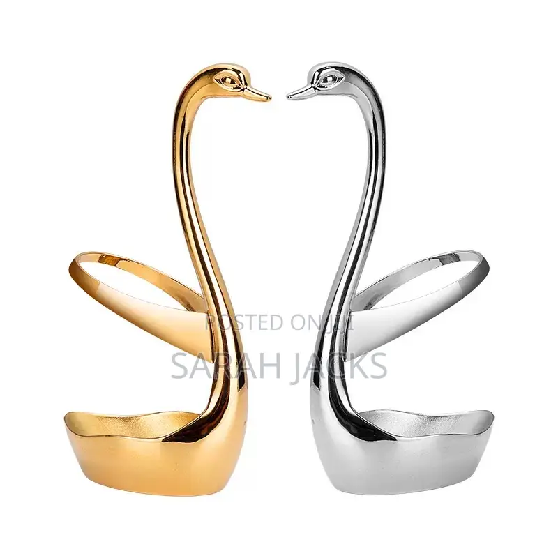 Swan Decor