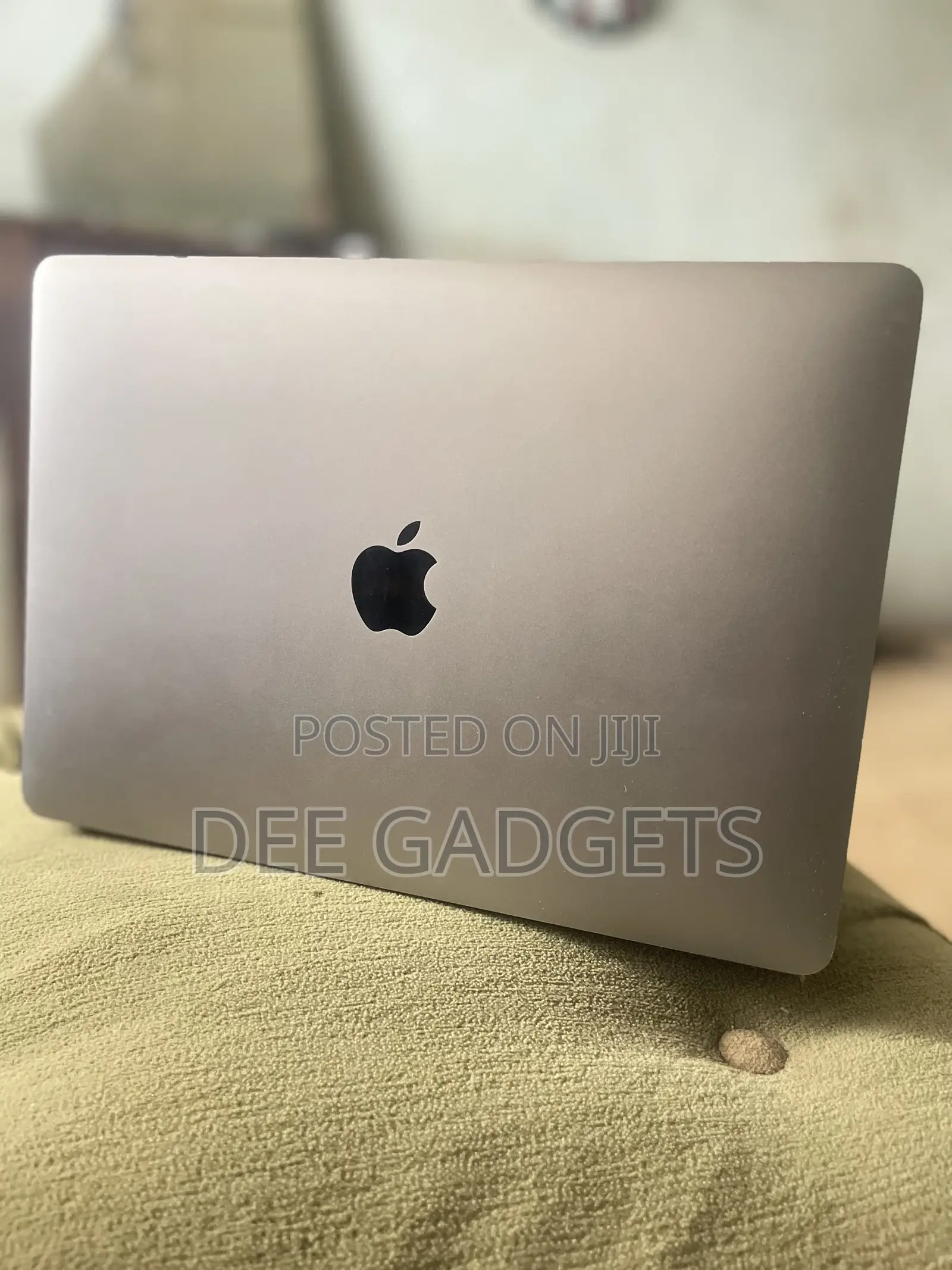 Laptop Apple MacBook Pro 2020 16GB Intel Core i5 SSD 500GB