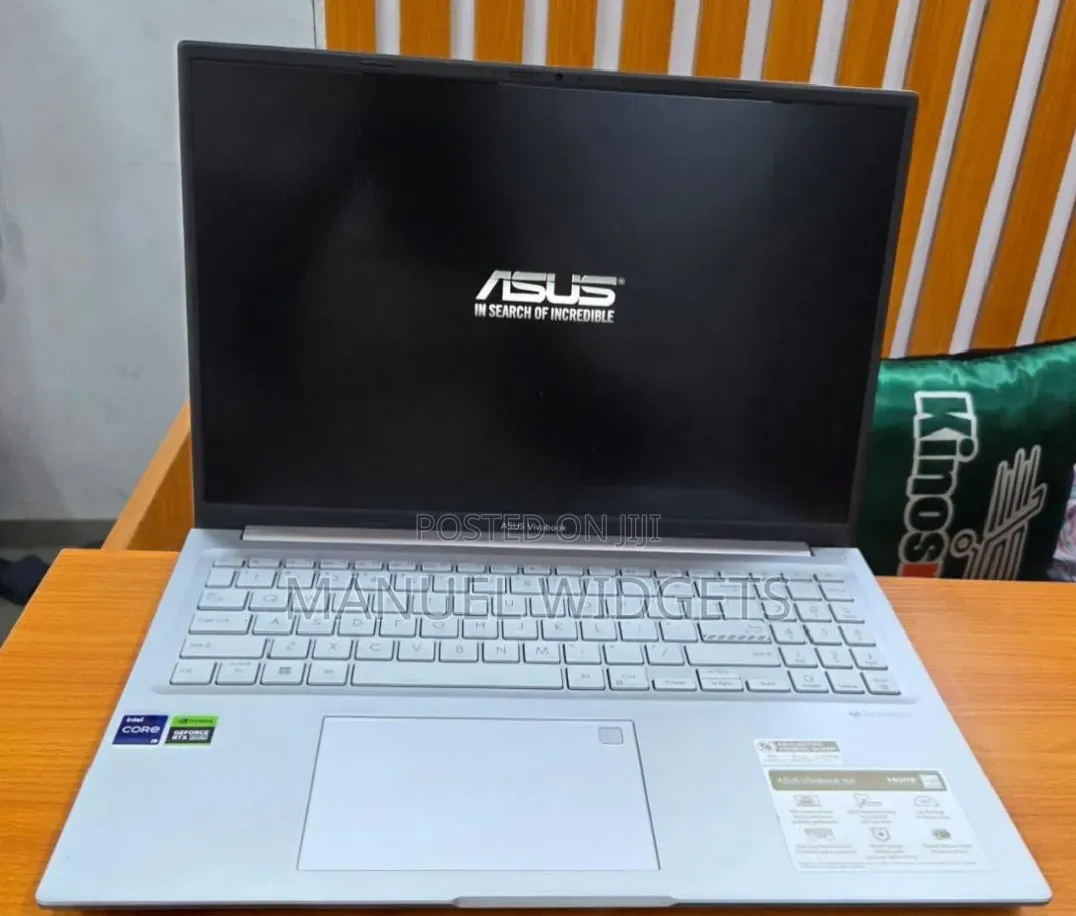 Laptop Asus 16GB Intel SSD 1T