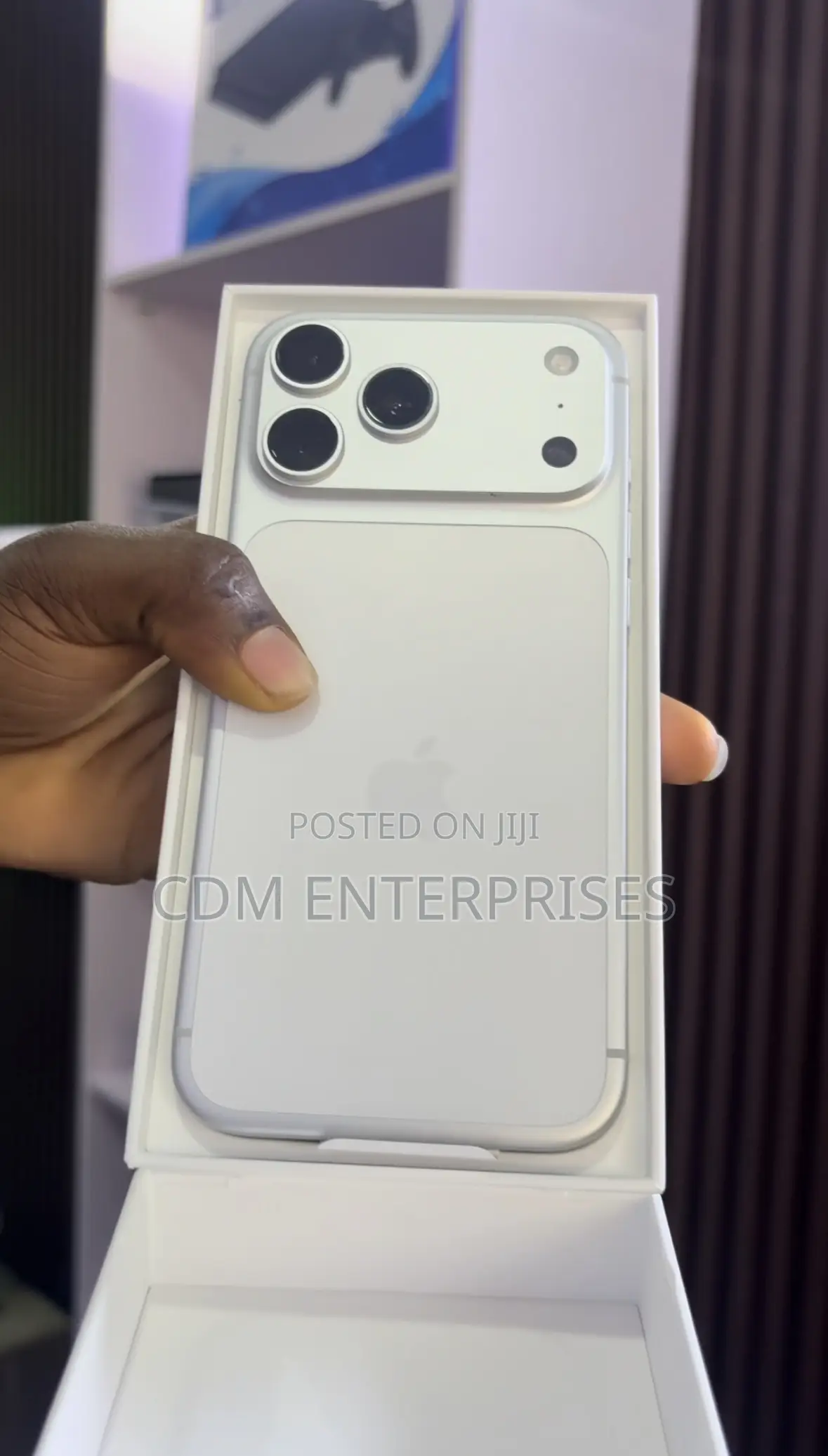 New Apple iPhone 17 Pro Max 256 GB Silver