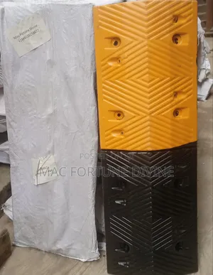 Rubber Speed Bump [1 Meter In Length]