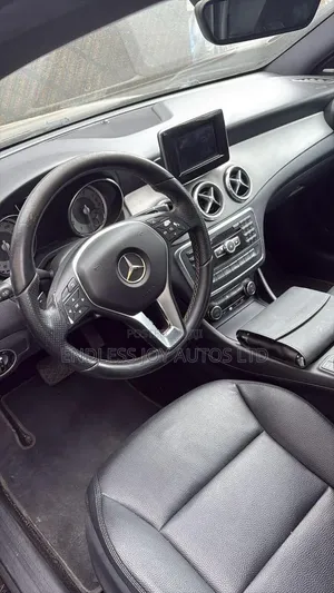 Mercedes-Benz CLA-Class CLA 250 4MATIC Sedan 2014 Black
