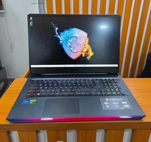 Laptop MSI Raider GE76 12UGS 16GB Intel Core i7 SSD 1T