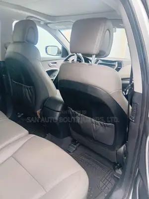 Hyundai Santa Fe 2016 White