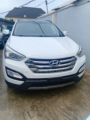 Hyundai Santa Fe 2016 White