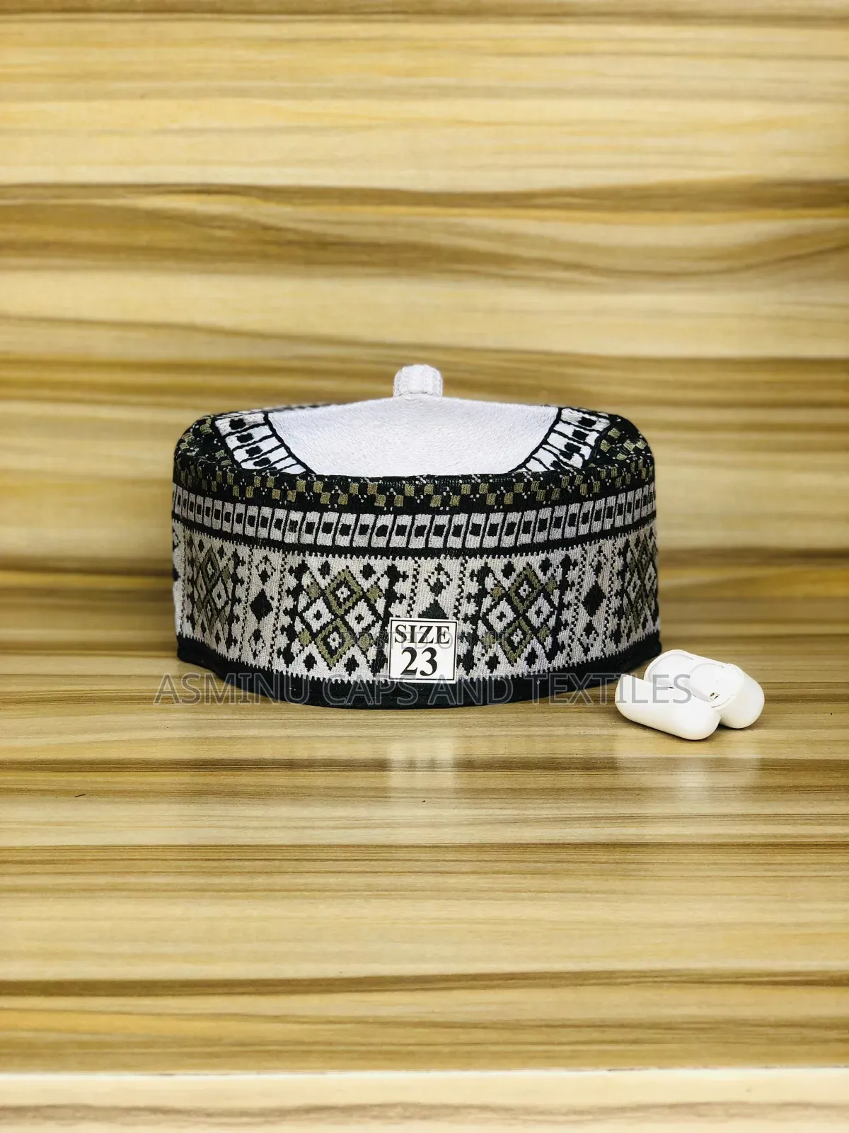 Handcrafted Caps - Hula