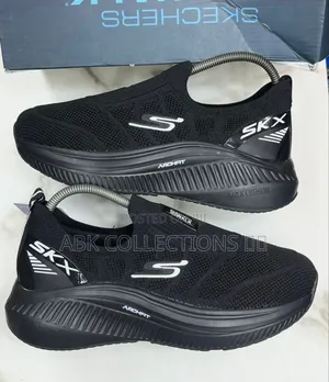 Men Sketchers Slip In