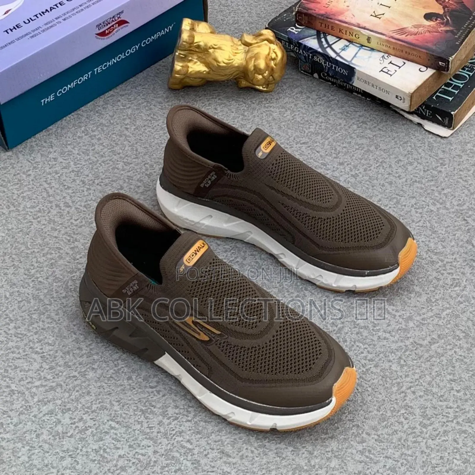 Men Sketchers Slip In