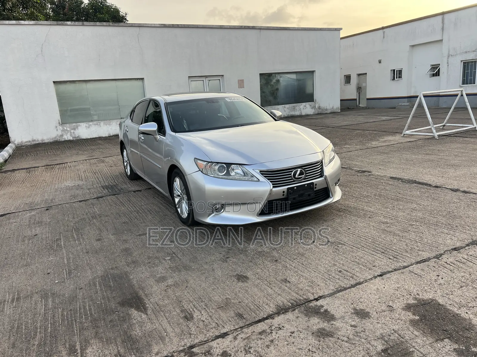 Lexus ES 2013 Silver