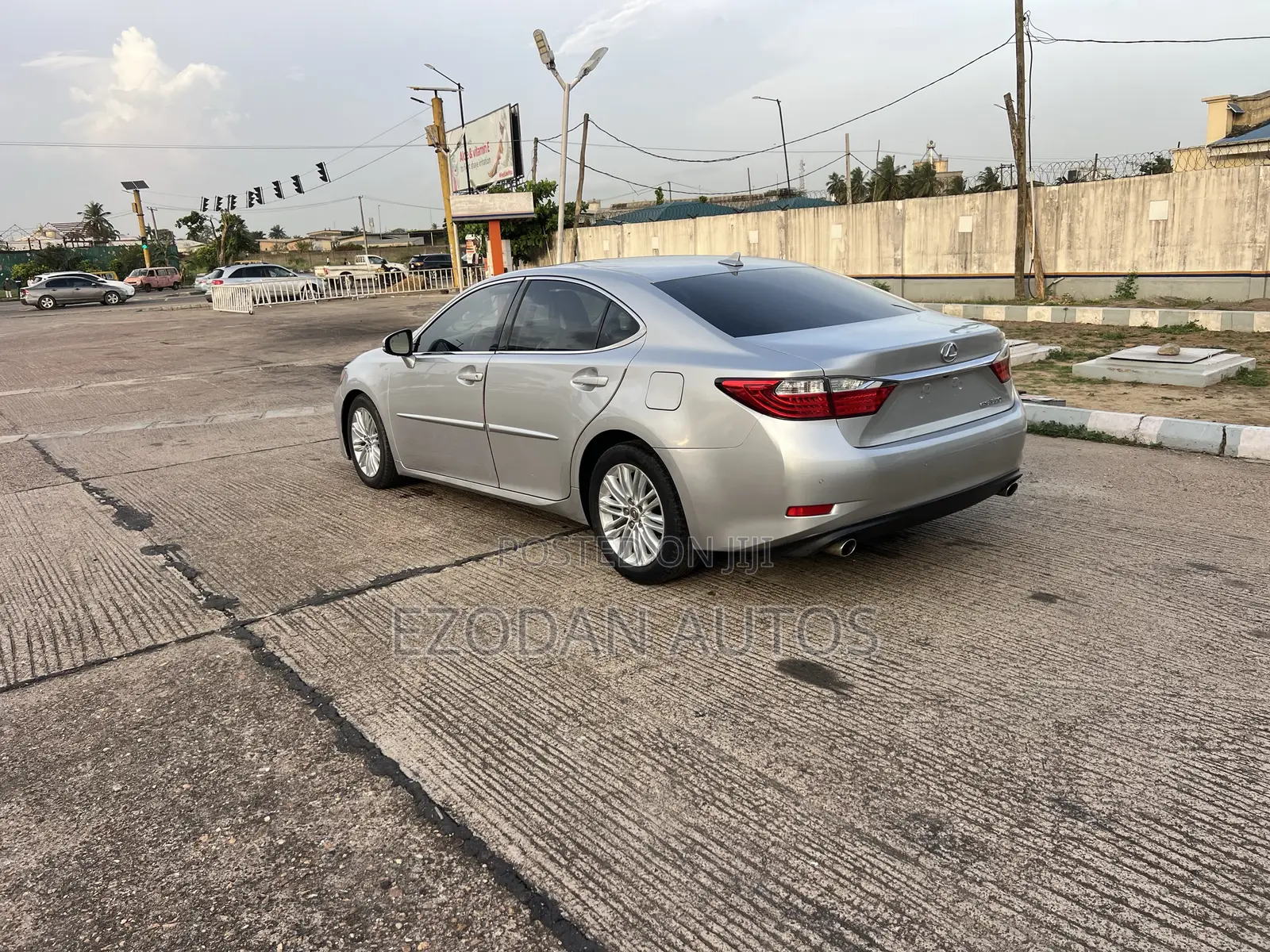 Lexus ES 2013 Silver
