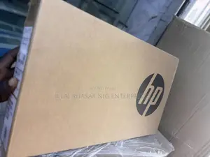 New Laptop HP ProBook 440 16GB Intel Core Ultra 7 SSD 512GB