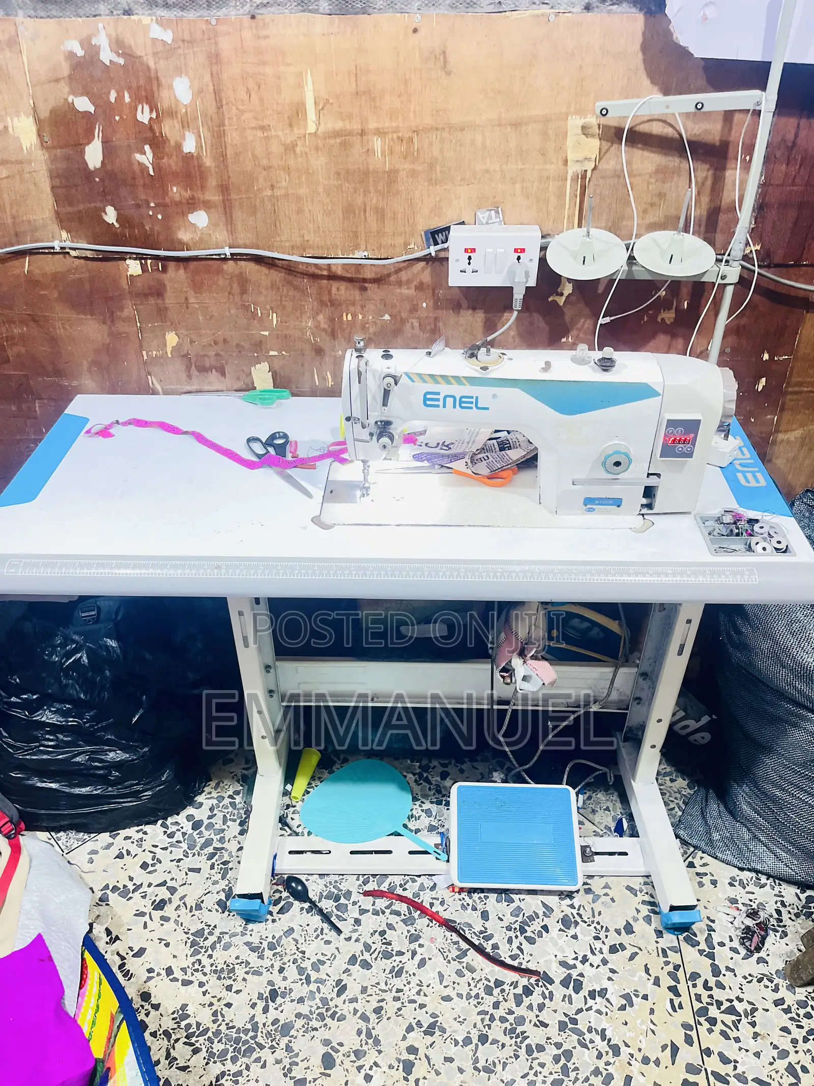 Industrial Sewing Machine