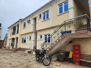 Furnished 14bdrm Block of Flats in Adetokun Estate, Oyo for sale