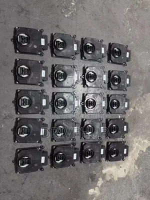 Lexus Rx350 Headlight Charger