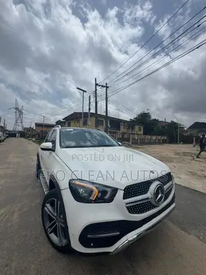 Mercedes-Benz GLE-Class GLE 350 2022 White