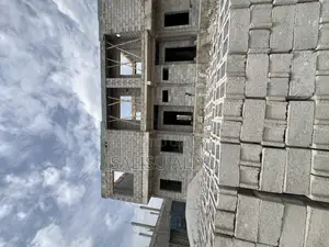 4bdrm Townhouse/Terrace in Life Camp for sale