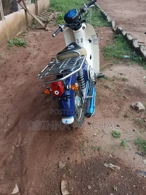 Honda CB 2008 Blue