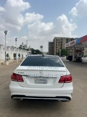 Mercedes-Benz E350 Base 4dr Sedan RWD (3.5L 6cyl 7A) 2014 White