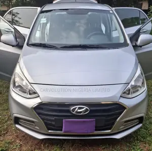 Hyundai Xcent 2020 Silver
