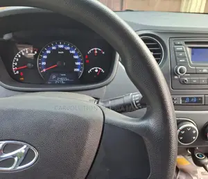 Hyundai Xcent 2020 Silver