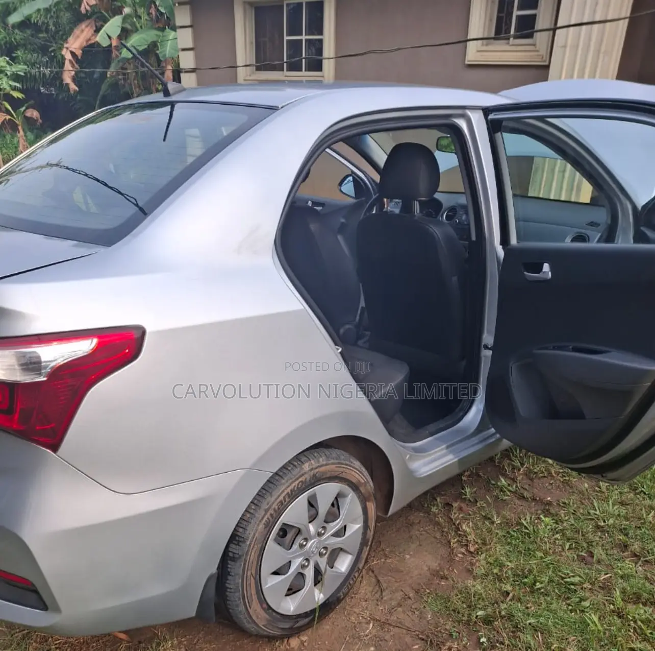 Hyundai Xcent 2020 Silver