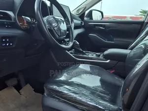 Toyota Highlander Platinum AWD 2020 Blue