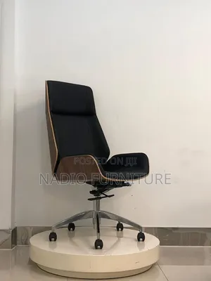 Swivel Office Chair