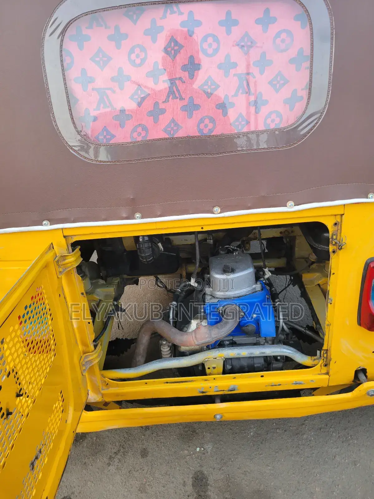 Tricycle 2018 Yellow
