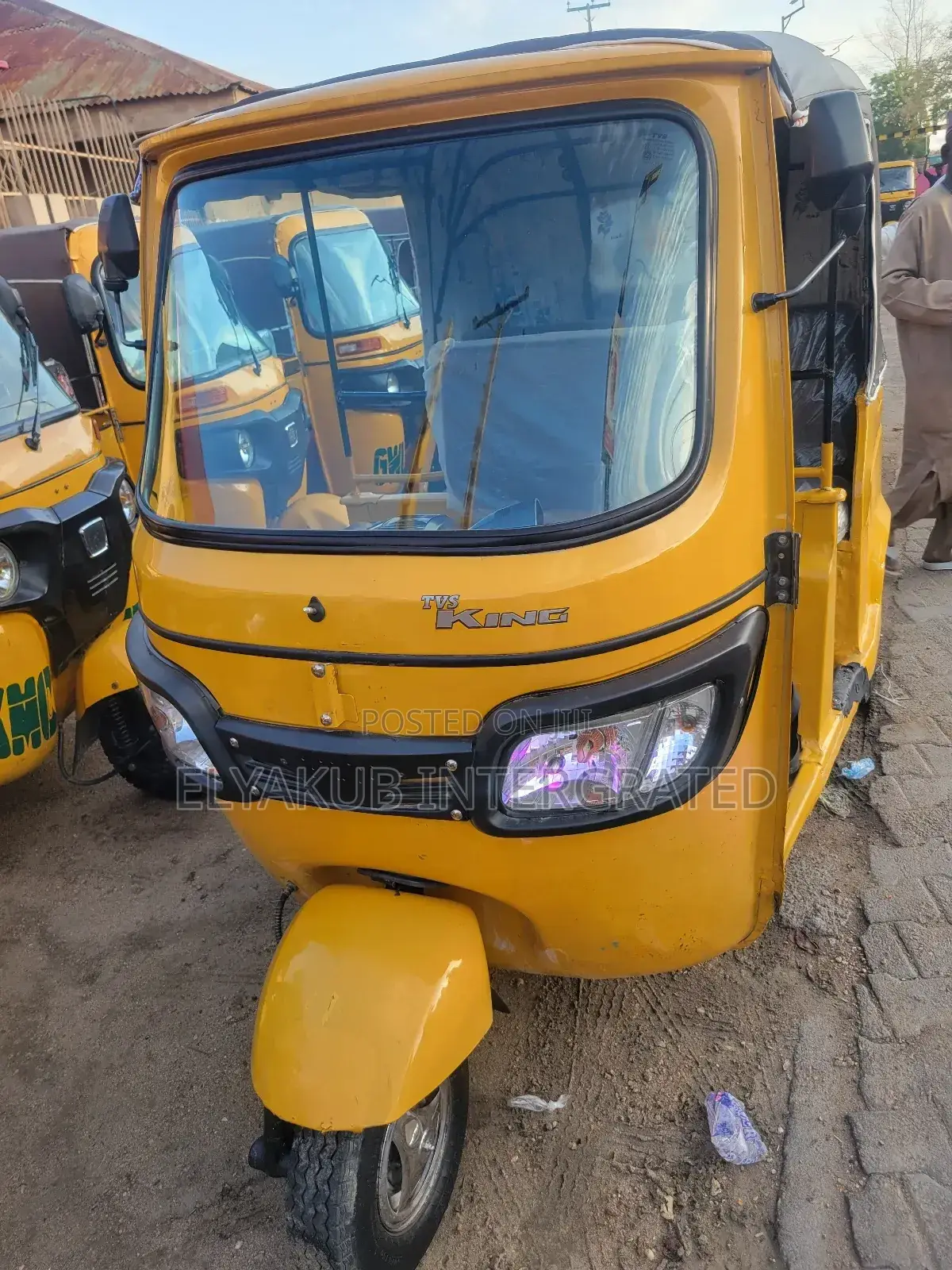 Tricycle 2018 Yellow