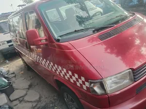 Volkswagen Transporter 2003 Red