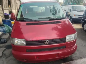 Volkswagen Transporter 2003 Red