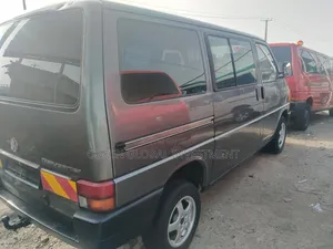 Volkswagen Transporter 2005 Grey