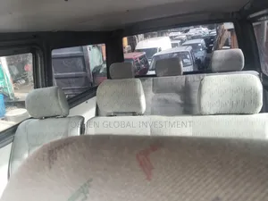 Volkswagen Transporter 2005 Grey