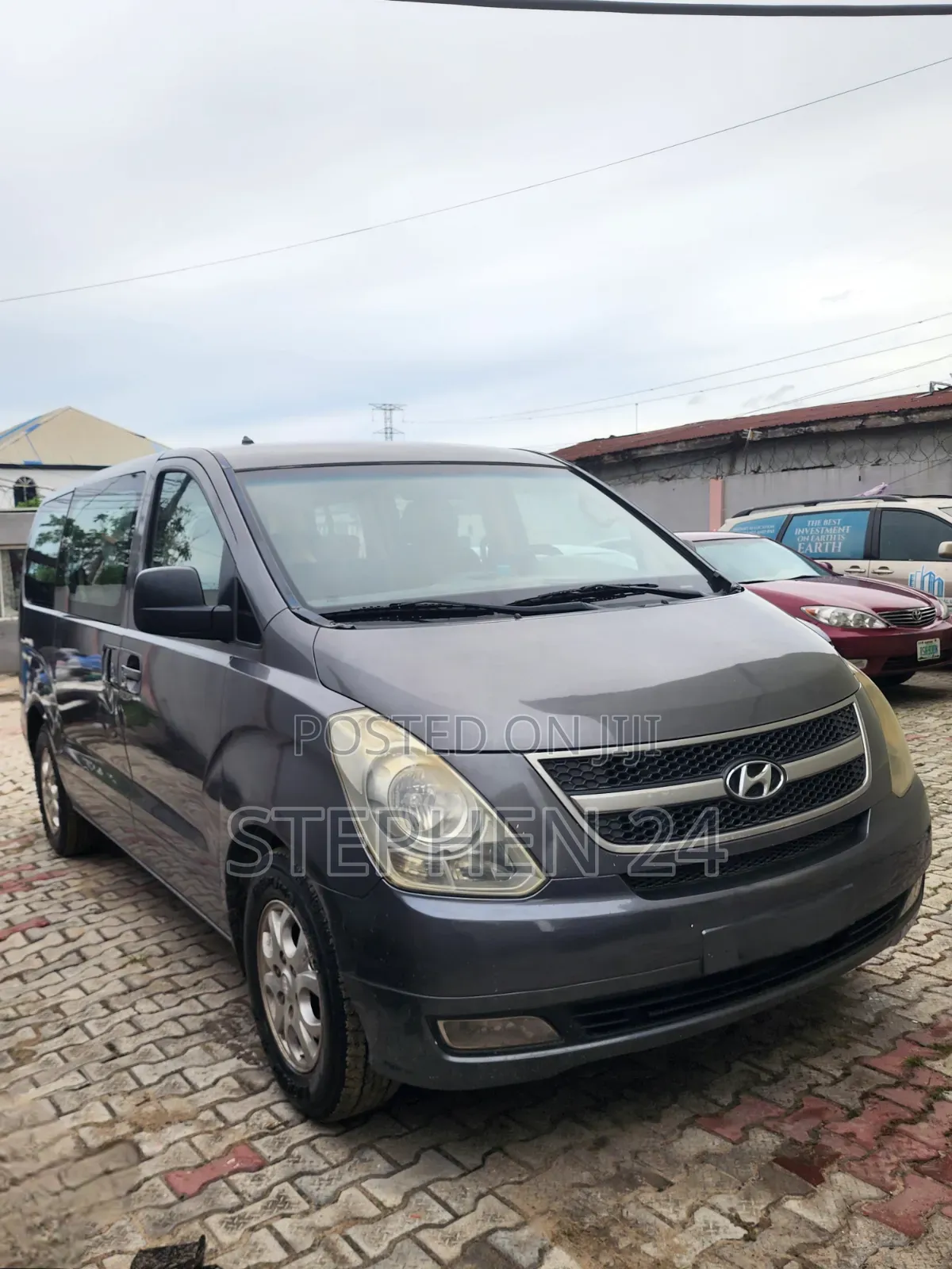 Hyundai H1 2.4 GLS 2012 Brown