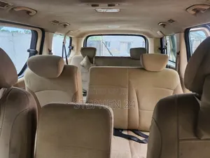 Hyundai H1 2.4 GLS 2012 Brown