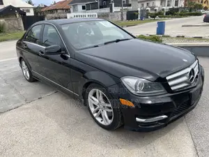 Mercedes-Benz C300 Luxury 4Matic Sedan AWD (3.5L 6cyl 7A) 2013 Black