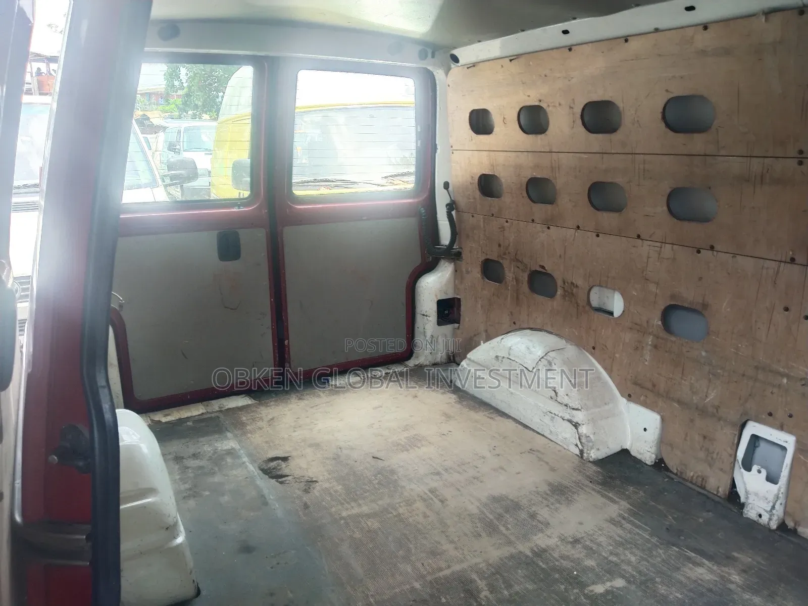 Volkswagen Transporter 2005 Red