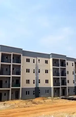 2bdrm Block of Flats in Brains & Hammers for sale