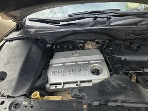 Lexus RX 330 2004 Gold