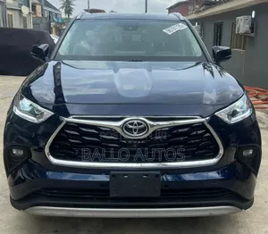 Toyota Highlander Platinum 2022 Blue