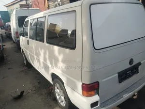 Volkswagen Transporter 2003 White