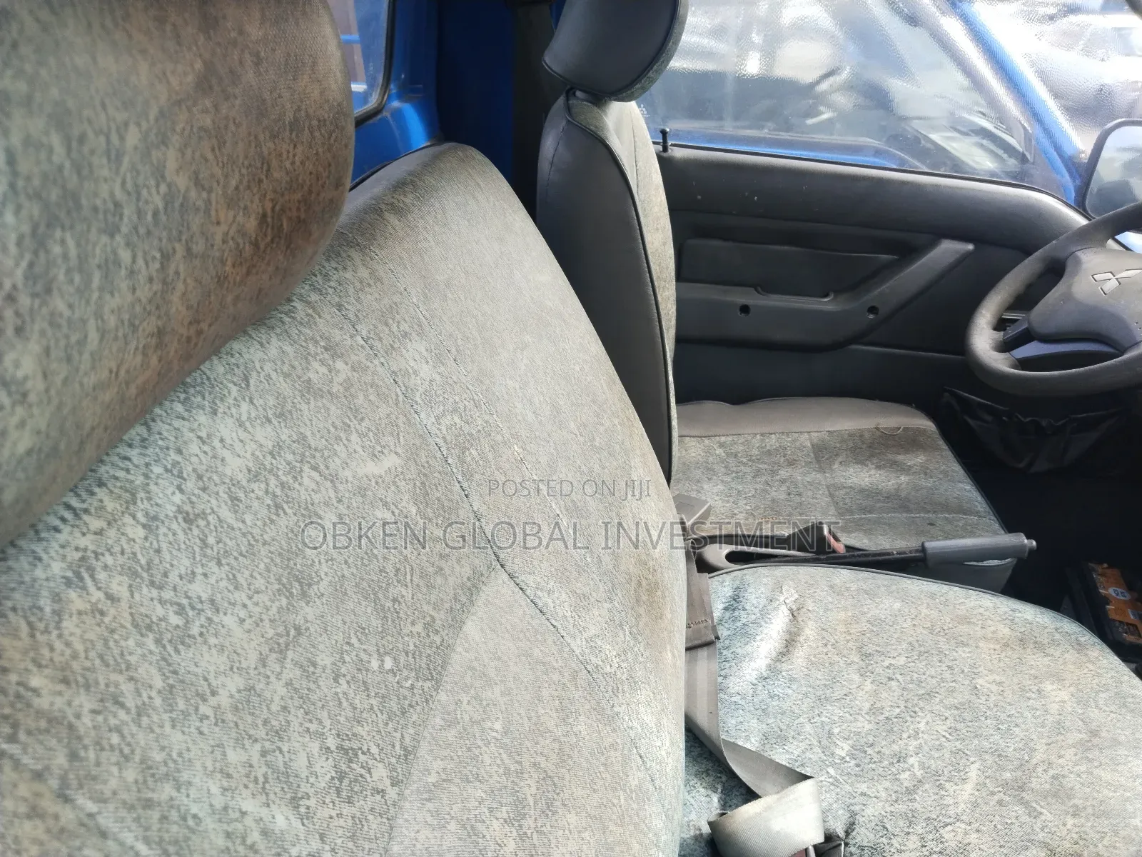 Mitsubishi Delica 2014 Blue